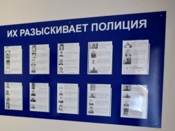 В Якутске сотрудниками транспортной полиции задержаны двое осужденных, находящихся в федеральном розыске