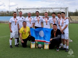 Футболисты МЧС Якутии привезли медали из Биробиджана